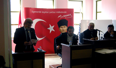erdalsarigolmeclis_573822415.jpg
